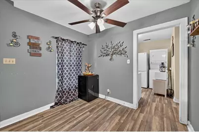 3628 Hampshire Boulevard, Fort Worth, TX 76103 - Photo 12