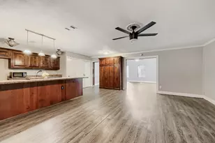 704 Fort Worth St, Mansfield, TX 76063 - Photo 16