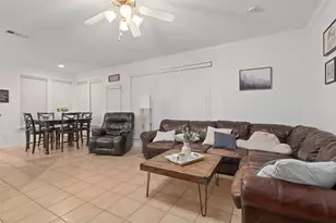 672 Rosario Ln, Fort Worth, TX 76052 - Photo 6