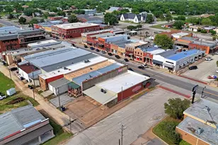 201 Clay St, Nocona, TX 76255 - Photo 22