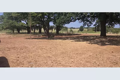 770 County Road 169, Whitesboro, TX 76273 - Photo 18