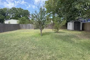 101 Kathryn Dr, Sanger, TX 76266 - Photo 20