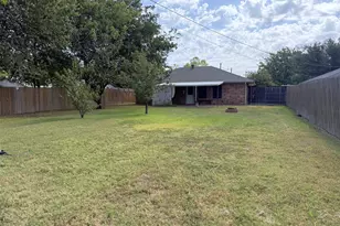 101 Kathryn Dr, Sanger, TX 76266 - Photo 22
