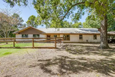 1377 E Gibtown Road, Poolville, TX 76487 - Photo 2