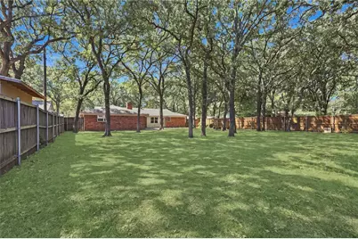 1312 Kathryn Street, Hurst, TX 76053 - Photo 36