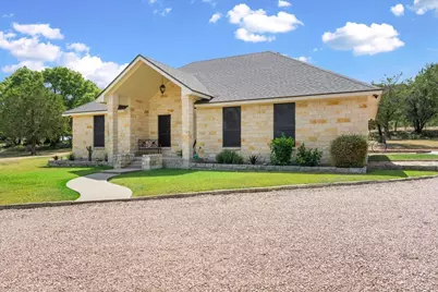 1110 W 23rd Street, Clifton, TX 76634 - Photo 2