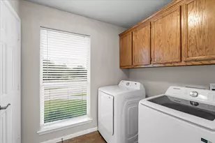 1110 W 23rd St, Clifton, TX 76634 - Photo 16