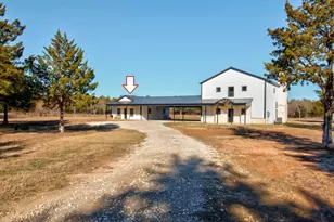 787 County Rd 2184, Gainesville, TX 76240 - Photo 2