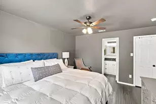 1910 McBroom St, Dallas, TX 75212 - Photo 12