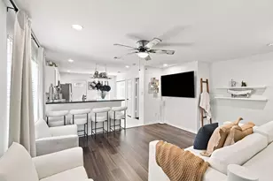 1910 McBroom St, Dallas, TX 75212 - Photo 2