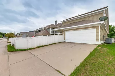 10249 Nantucket Drive, Providence Village, TX 76227 - Photo 24