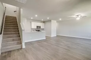 6914 Houndstooth Pl, Arlington, TX 76001 - Photo 6