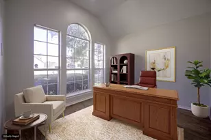 562 Continental Dr, Lewisville, TX 75067 - Photo 12