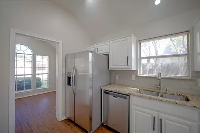 562 Continental Drive, Lewisville, TX 75067 - Photo 10