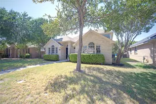 562 Continental Dr, Lewisville, TX 75067 - Photo 26