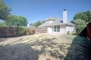 562 Continental Dr, Lewisville, TX 75067 - Photo 28