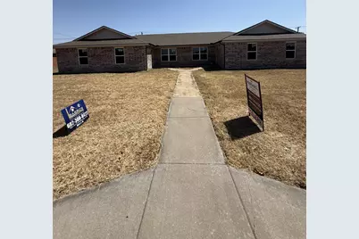 402 N Nolan River Road #A, Cleburne, TX 76033 - Photo 2