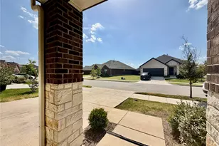 2704 Rambling Rd, Celina, TX 75009 - Photo 4