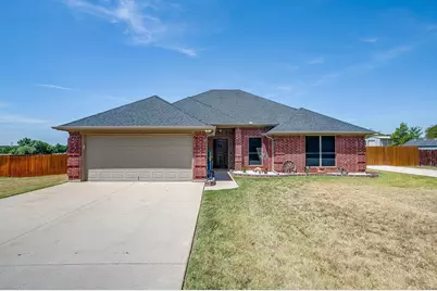 120 Pleasant Run, Reno, TX 76020 - Photo 1