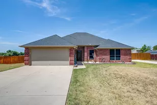 120 Pleasant Run, Reno, TX 76020 - Photo 1