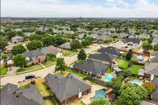 6113 Cliffbrook Dr, North Richland Hills, TX 76180 - Photo 20