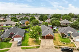 6113 Cliffbrook Dr, North Richland Hills, TX 76180 - Photo 18