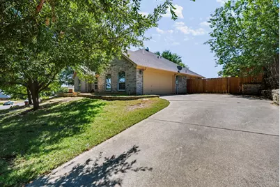 2018 Timber Cove Court, Weatherford, TX 76087 - Photo 4