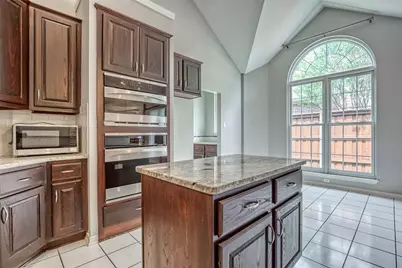 3833 Stockport Drive, Plano, TX 75025 - Photo 12