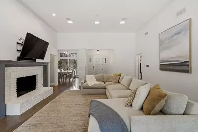 8710 Sanshire Avenue, Dallas, TX 75231 - Photo 8