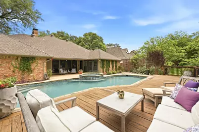 8710 Sanshire Avenue, Dallas, TX 75231 - Photo 34