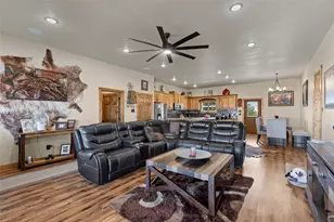 12880 N County Line Rd, Ponder, TX 76259 - Photo 8
