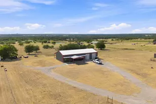 12880 N County Line Rd, Ponder, TX 76259 - Photo 32