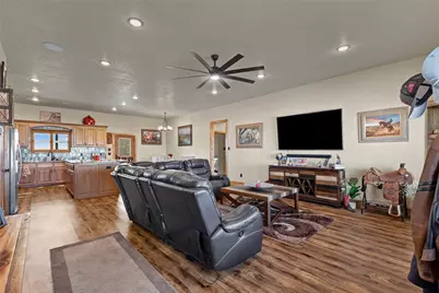 12880 N County Line Rd, Ponder, TX 76259 - Photo 10