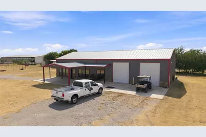 12880 N County Line Rd, Ponder, TX 76259 - Photo 38