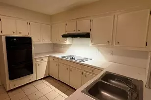 9514 Summerhill Ln, Dallas, TX 75238 - Photo 4