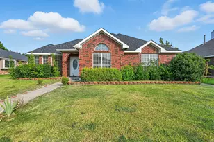 2711 Primrose Ln, Rowlett, TX 75089 - Photo 1