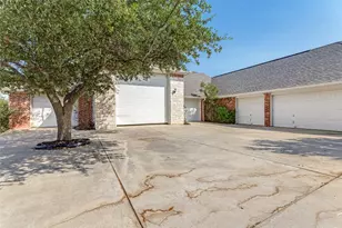 11432 Brook Green Ln, Haslet, TX 76052 - Photo 2