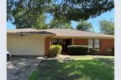 6721 Ascot Lane, Dallas, TX 75214 - Photo 2