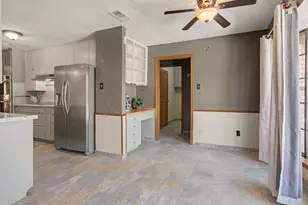 604 Baker Dr, Hurst, TX 76054 - Photo 12