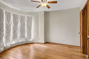 604 Baker Dr, Hurst, TX 76054 - Photo 6