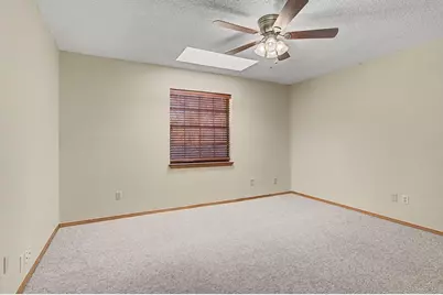 604 Baker Drive, Hurst, TX 76054 - Photo 32
