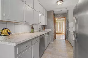 604 Baker Dr, Hurst, TX 76054 - Photo 16