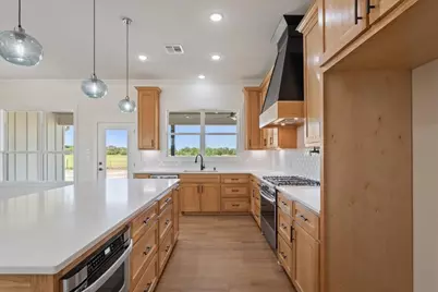 569 Lacek Mill Road, China Spring, TX 76633 - Photo 14