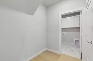 10605 Blakely Crk Rd, Fort Worth, TX 76126 - Photo 32