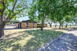 2201 SE 22nd Ave, Mineral Wells, TX 76067 - Photo 36