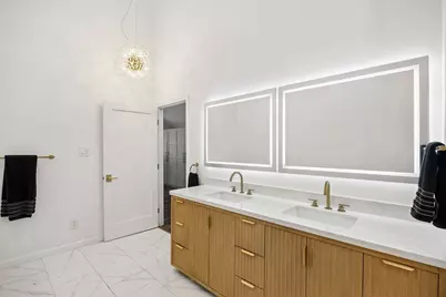 4093 Brazos Drive, Carrollton, TX 75007 - Photo 22
