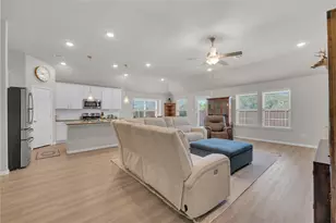 8913 Lantana Meadow Dr, Fort Worth, TX 76131 - Photo 8