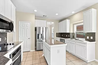 613 Bella Vista Drive, Coppell, TX 75019 - Photo 8