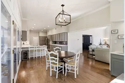 8814 Sanshire Avenue, Dallas, TX 75231 - Photo 8