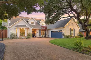 8814 Sanshire Ave, Dallas, TX 75231 - Photo 2